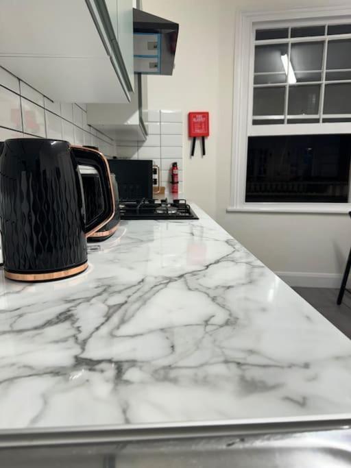 Apartment 3 • Double Bed In King's Cross