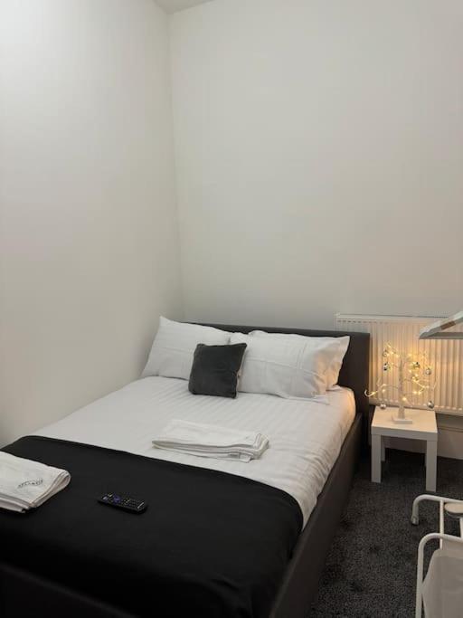 3 • Double Bed In King's Cross London
